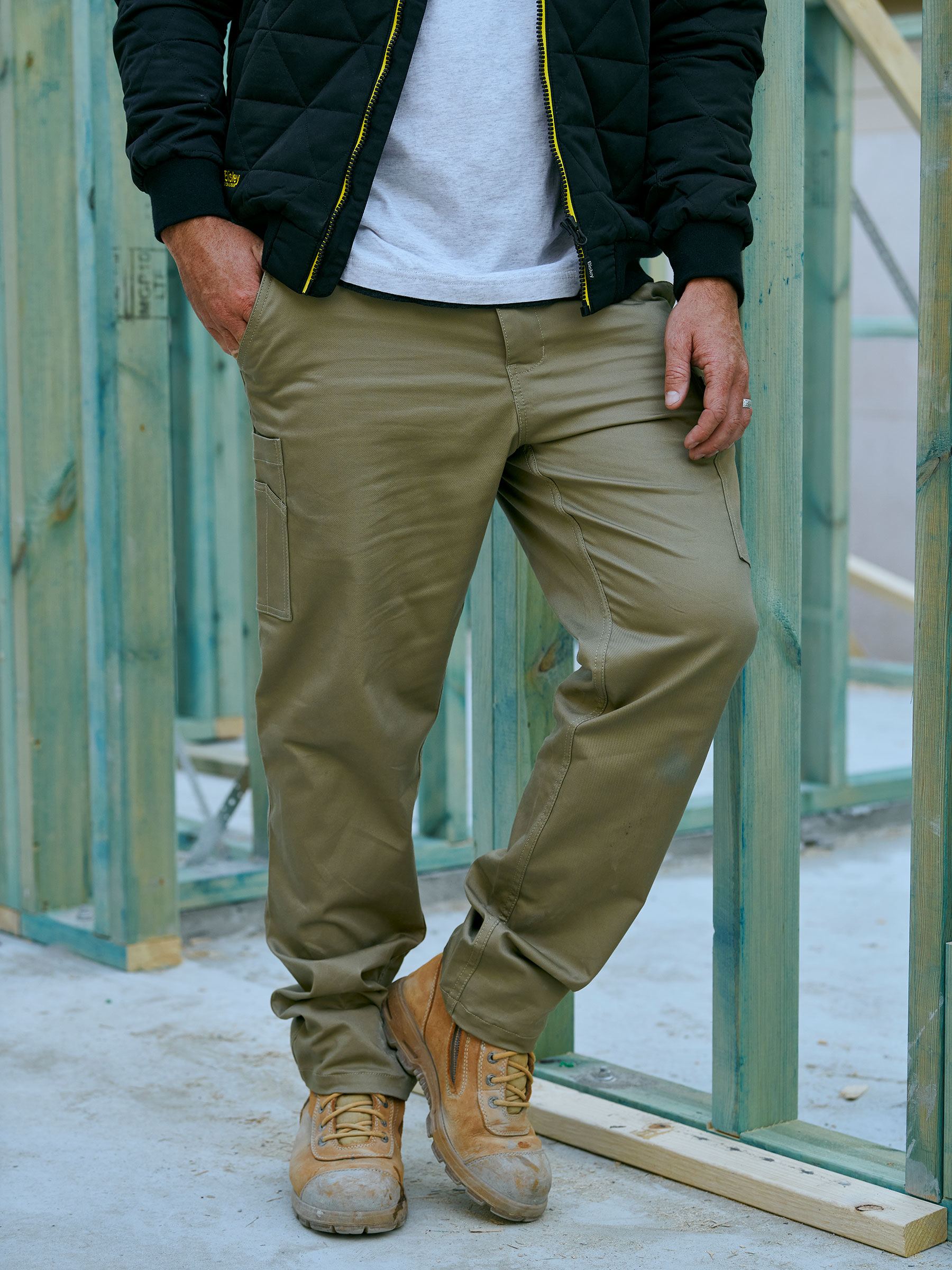 Modern fit stretch cotton drill cargo pants BPC6008 Bisley Workwear
